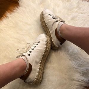 SOLD Steve Madden platform sneakers
